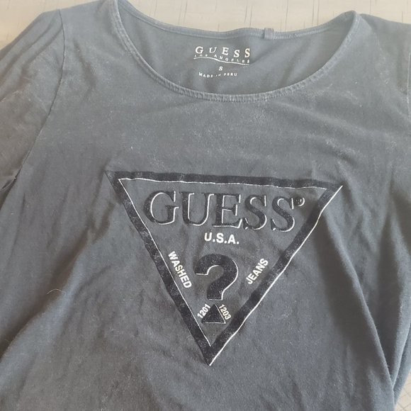 GUESS Long Sleeve T-Shirt - Picture 1 of 7